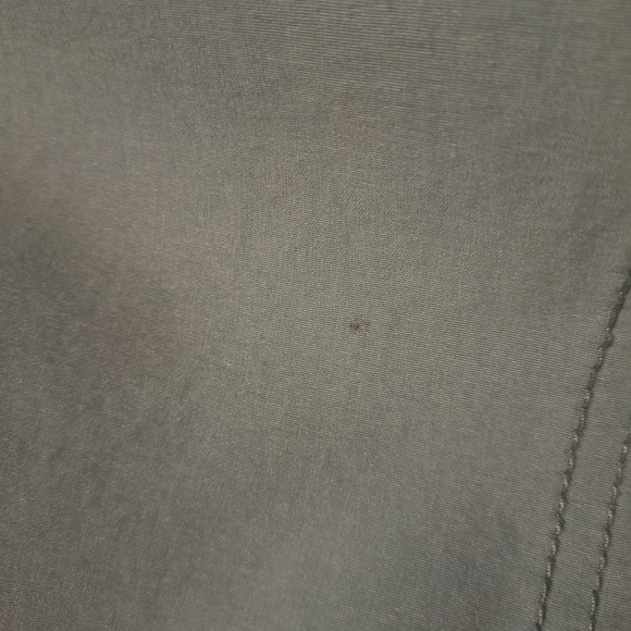 Athleta womens size 2 shorts light green sage - Picture 4 of 9